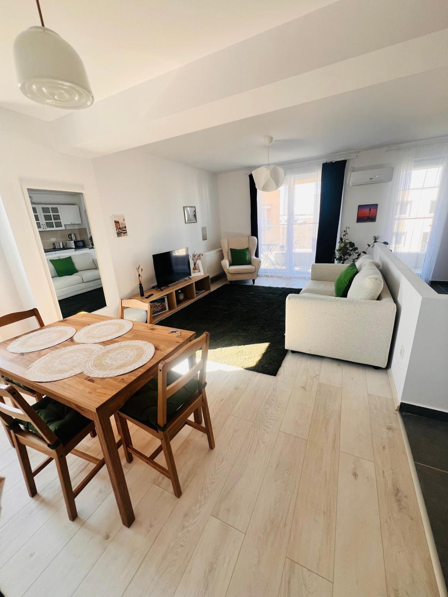 Airport Gardens Loft Appartement Otopeni Buitenkant foto